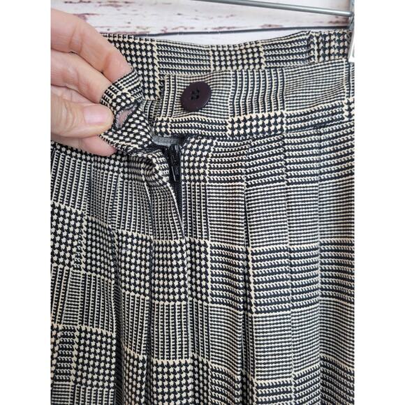 Vintage Sandra Ow-Wing N.R. 1 Tan Gold Plaid Pleated Casual Skirt Women's Size 8 - Picture 9 of 10